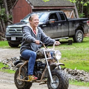 Meet your Posher, Elizabeth